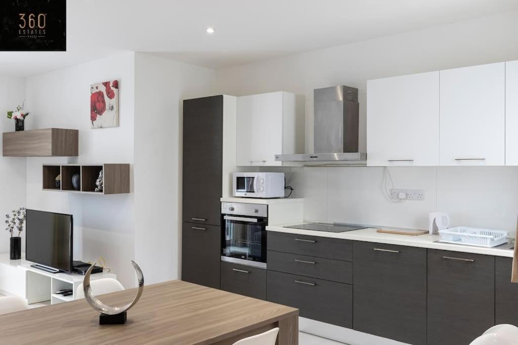 Spacious, Beautiful Central Penthouse With Bbq By 360 Estates Pietà Exterior foto