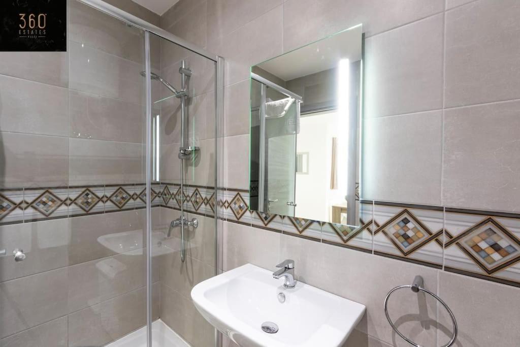Spacious, Beautiful Central Penthouse With Bbq By 360 Estates Pietà Exterior foto